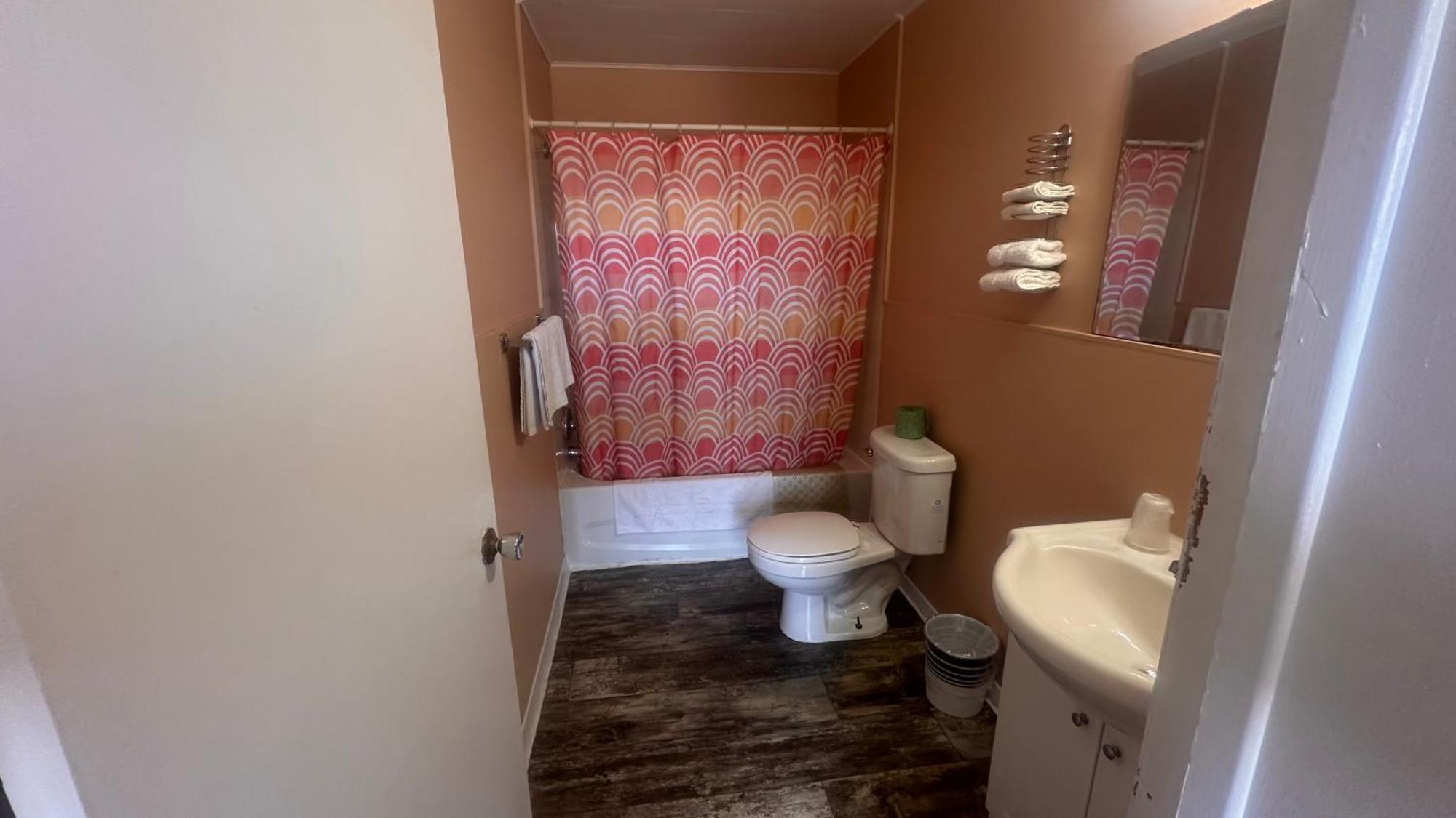 Colonial Motel Chatham-Kent Ngoại thất bức ảnh