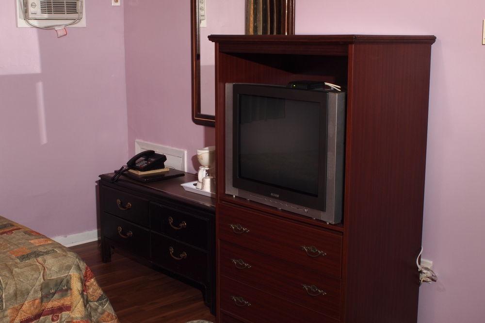 Colonial Motel Chatham-Kent Ngoại thất bức ảnh